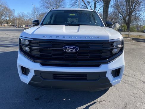 New 2026 Ford Expedition Max Active image 2