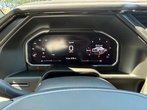 New 2026 GMC Sierra 1500 AT4 w/ AT4 Preferred Package AWD/4WD image 16
