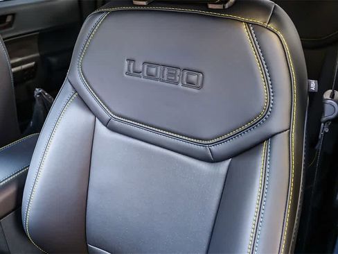 New 2026 Ford Maverick Lobo image 27