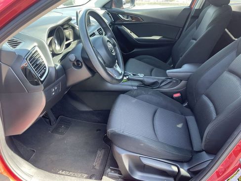 Used 2016 MAZDA MAZDA3 i Sport w/ Preferred Equipment Package FWD image 9