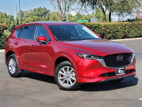 Used 2025 MAZDA CX-5 AWD 2.5 S w/ Preferred Package image 2