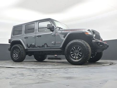 Used 2026 Jeep Wrangler Unlimited Rubicon AWD/4WD image 40