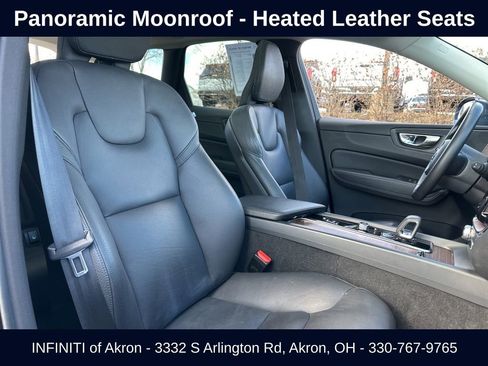 Used 2022 Volvo XC60 B5 Momentum w/ Advanced Package image 26