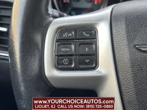 Used 2013 Chrysler 200 Touring w/ S Exterior Appearance Pkg image 30