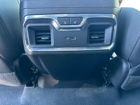 Used 2023 GMC Sierra 1500 Denali image 13