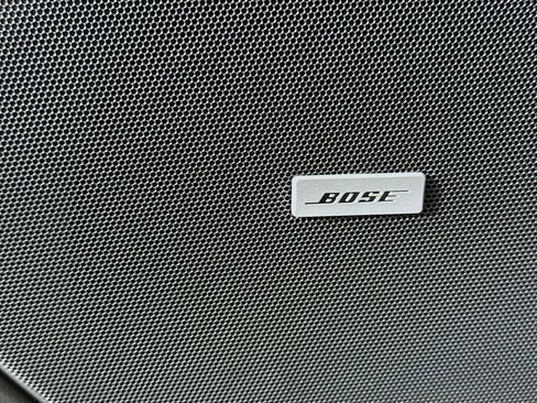 New 2026 Cadillac XT5 Luxury image 18