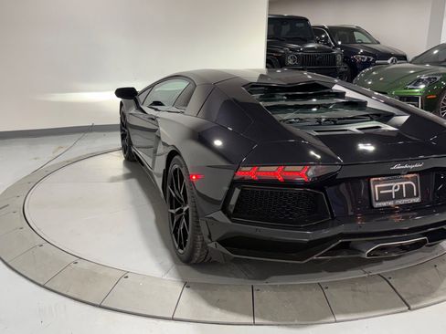 Used 2014 Lamborghini Aventador LP 700-4 image 28
