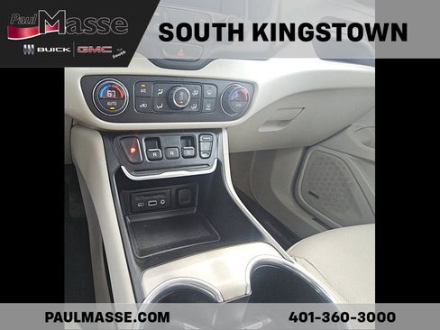 Used 2020 GMC Terrain Denali w/ Denali Premium Package AWD/4WD image 14