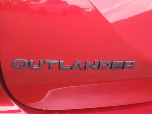 New 2026 Mitsubishi Outlander AWD image 36