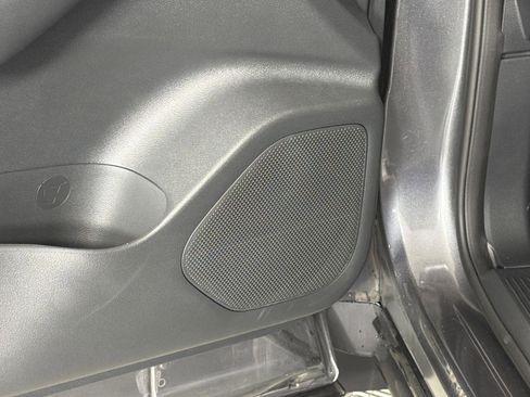 Used 2024 Nissan Rogue SV image 20