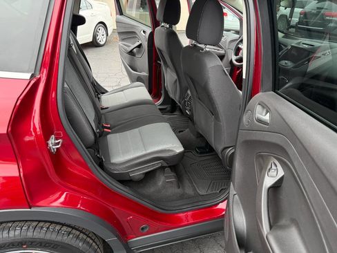 Used 2016 Ford Escape SE w/ Equipment Group 201A image 14