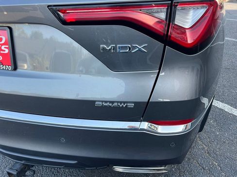 Used 2022 Acura MDX SH-AWD w/ Advance Package image 8