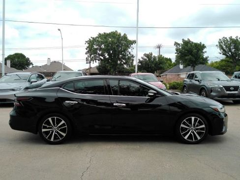 Used 2021 Nissan Maxima 3.5 SV w/ Floor Mat Group FWD image 5