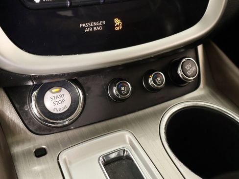 Used 2017 Nissan Murano Platinum w/ Platinum Technology Package FWD image 8