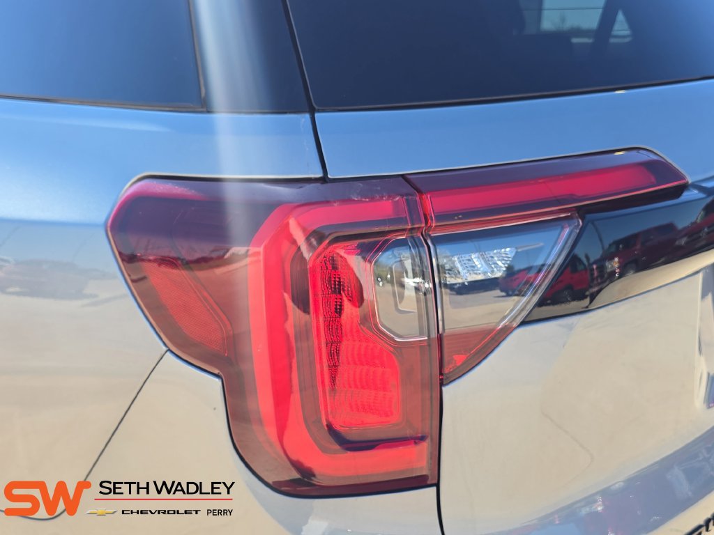Used 2023 GMC Acadia SLT w/ Elevation Edition AWD/4WD image 35