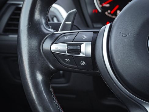 Used 2020 BMW M2 Competition w/ Executive Package image 16