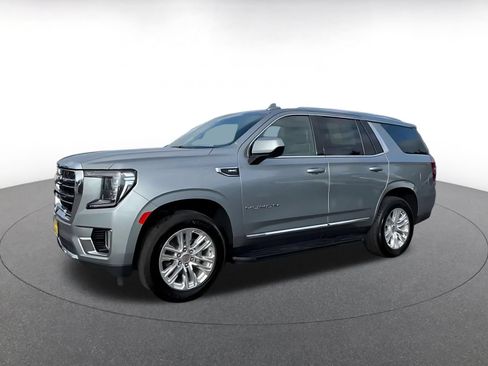 Used 2024 GMC Yukon SLT RWD image 7