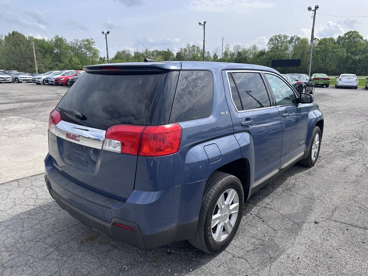 Used 2011 GMC Terrain SLE FWD image 6