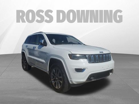 Used 2018 Jeep Grand Cherokee Overland AWD/4WD image 3