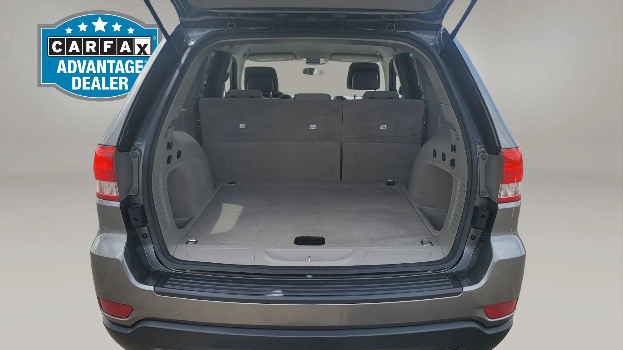 Used 2012 Jeep Grand Cherokee Laredo RWD image 20