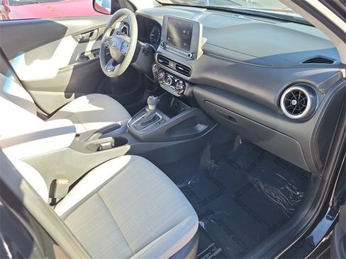 Used 2023 Hyundai Kona SEL image 16
