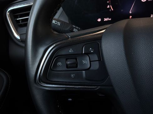 Used 2025 Buick Encore GX Preferred FWD image 32