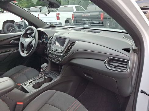 Certified 2024 Chevrolet Equinox RS AWD/4WD image 26