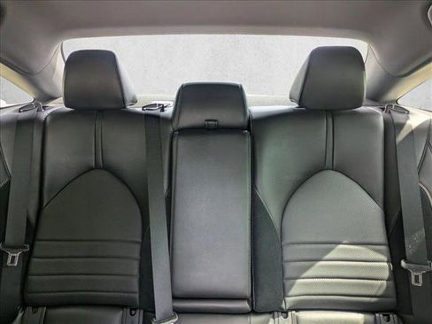 Used 2019 Toyota Avalon XSE FWD image 15