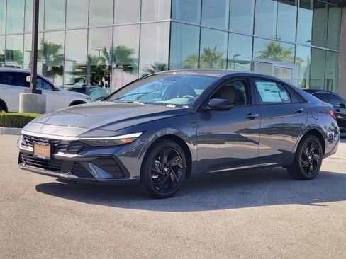 New 2026 Hyundai Elantra Sport FWD image 2