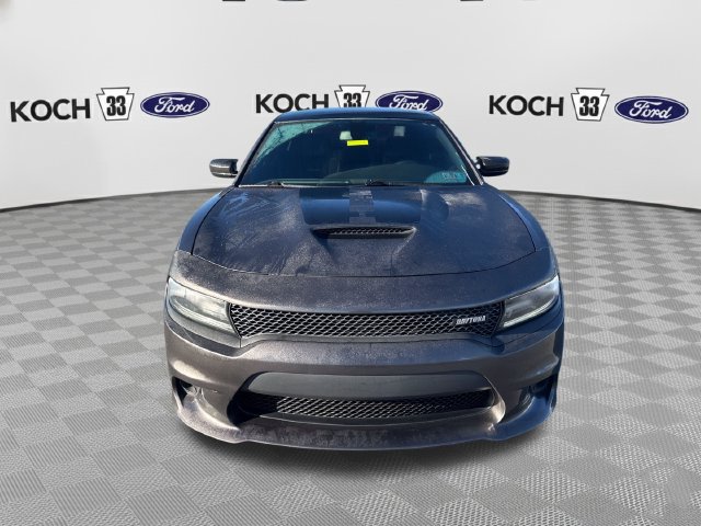 Used 2017 Dodge Charger R/T RWD image 2