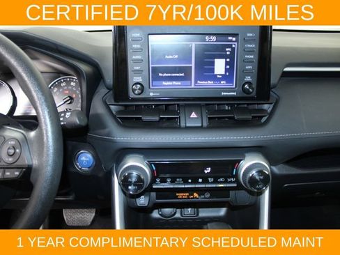 Used 2022 Toyota RAV4 XLE AWD/4WD image 23