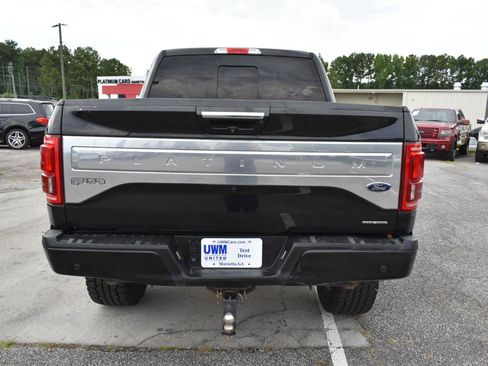 Used 2015 Ford F150 Platinum w/ Equipment Group 701A Luxury AWD/4WD image 8