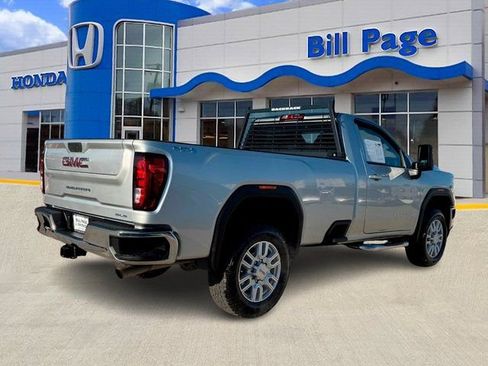 Used 2022 GMC Sierra 3500 SLE w/ SLE Convenience Package image 6