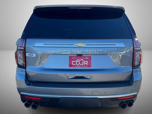 Used 2021 Chevrolet Suburban High Country w/ Premium Package RWD image 7