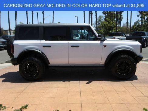 Used 2023 Ford Bronco Badlands AWD/4WD image 5