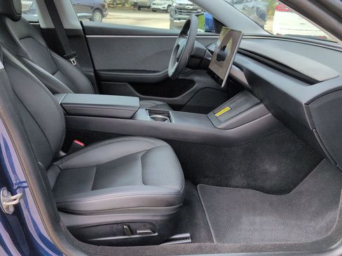 Used 2024 Tesla Model 3 Standard Range image 24