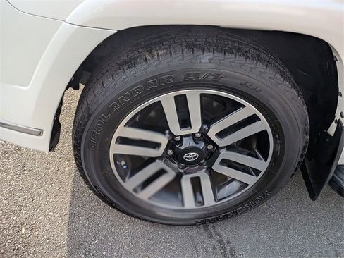 Used 2019 Toyota 4Runner Limited image 10