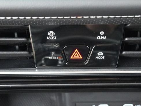 Used 2024 Volkswagen Atlas SEL Premium R-Line AWD/4WD image 24