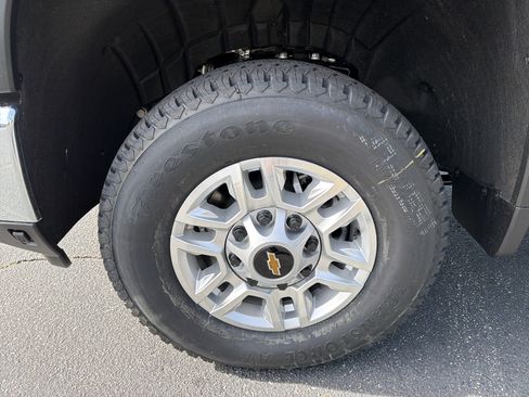 New 2026 Chevrolet Silverado 2500 LT w/ Leather Package image 11