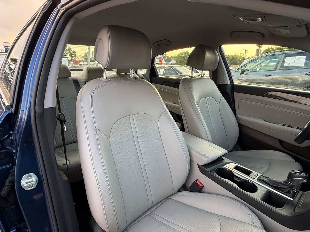 Used 2015 Hyundai Sonata Limited FWD image 24