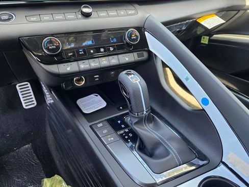 New 2026 Hyundai Elantra N FWD image 17