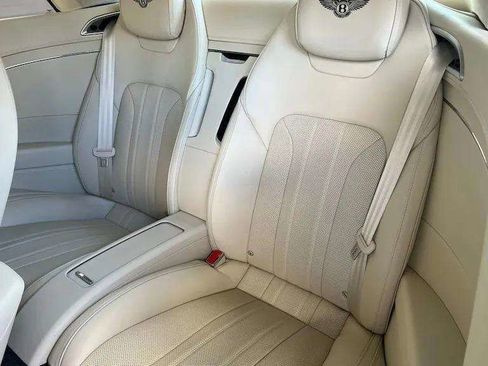 Used 2022 Bentley Continental GT image 14