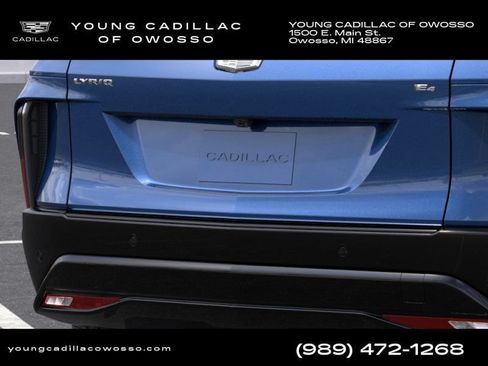 New 2027 Cadillac Lyriq Sport w/ LPO, Floor Liner Package AWD/4WD image 15