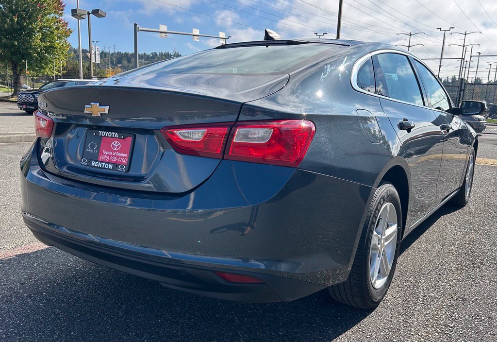 Used 2021 Chevrolet Malibu LS FWD image 5
