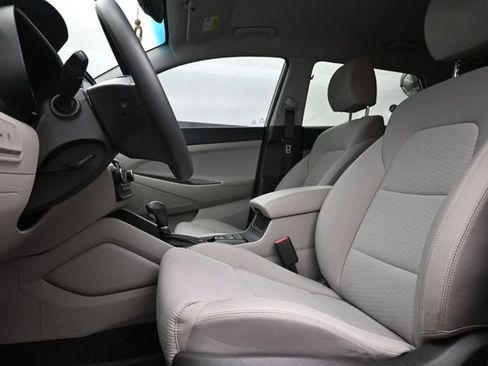 Used 2021 Hyundai Tucson SEL w/ Winter Weather Package FWD image 15