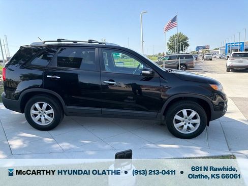Used 2012 Kia Sorento LX w/ Convenience Pkg FWD image 15