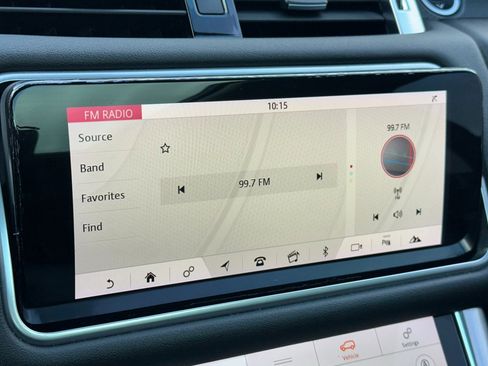 Used 2020 Land Rover Range Rover Sport HSE image 24