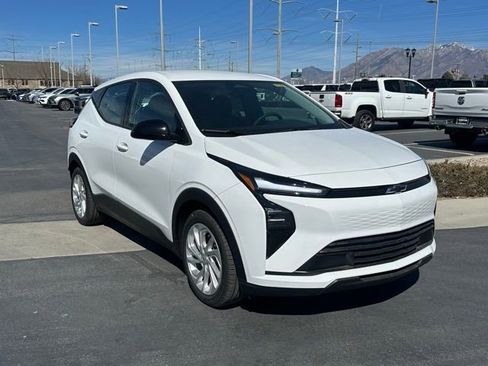 New 2027 Chevrolet Bolt LT w/ Comfort Package FWD image 28