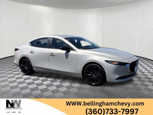 Used 2024 MAZDA MAZDA3 s FWD image 1