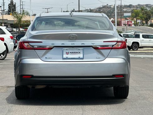 Used 2025 Toyota Camry LE FWD image 4